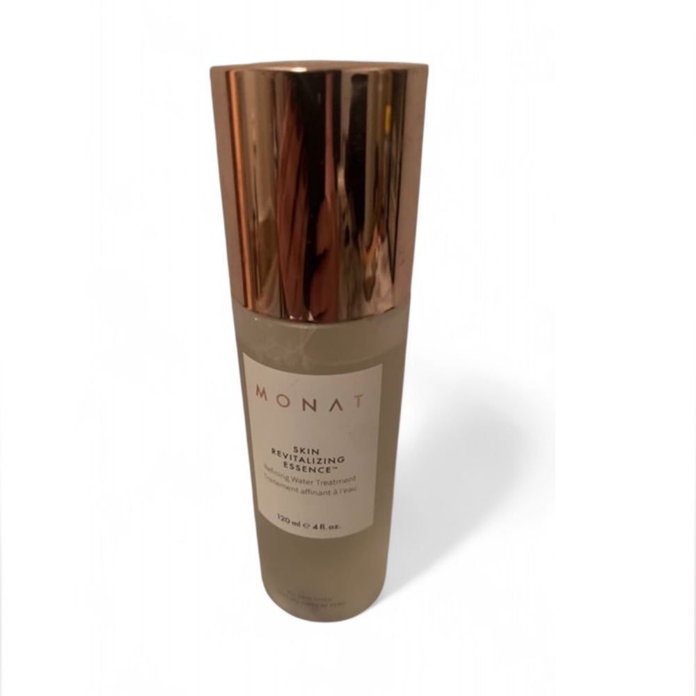 Monat Skin Revitalizing Essence
